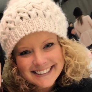 Meet your Posher, Stephanie